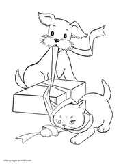 Dog and cat unpack gifts. Free coloring pages