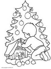Free Christmas tree colouring pages for a child